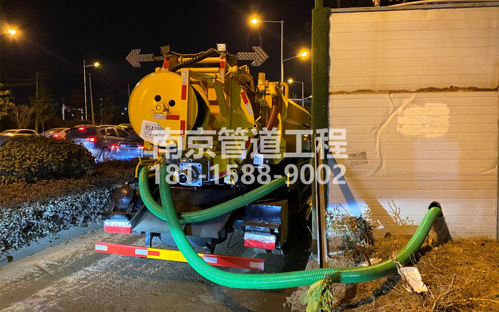 266北安门临时工地抽粪