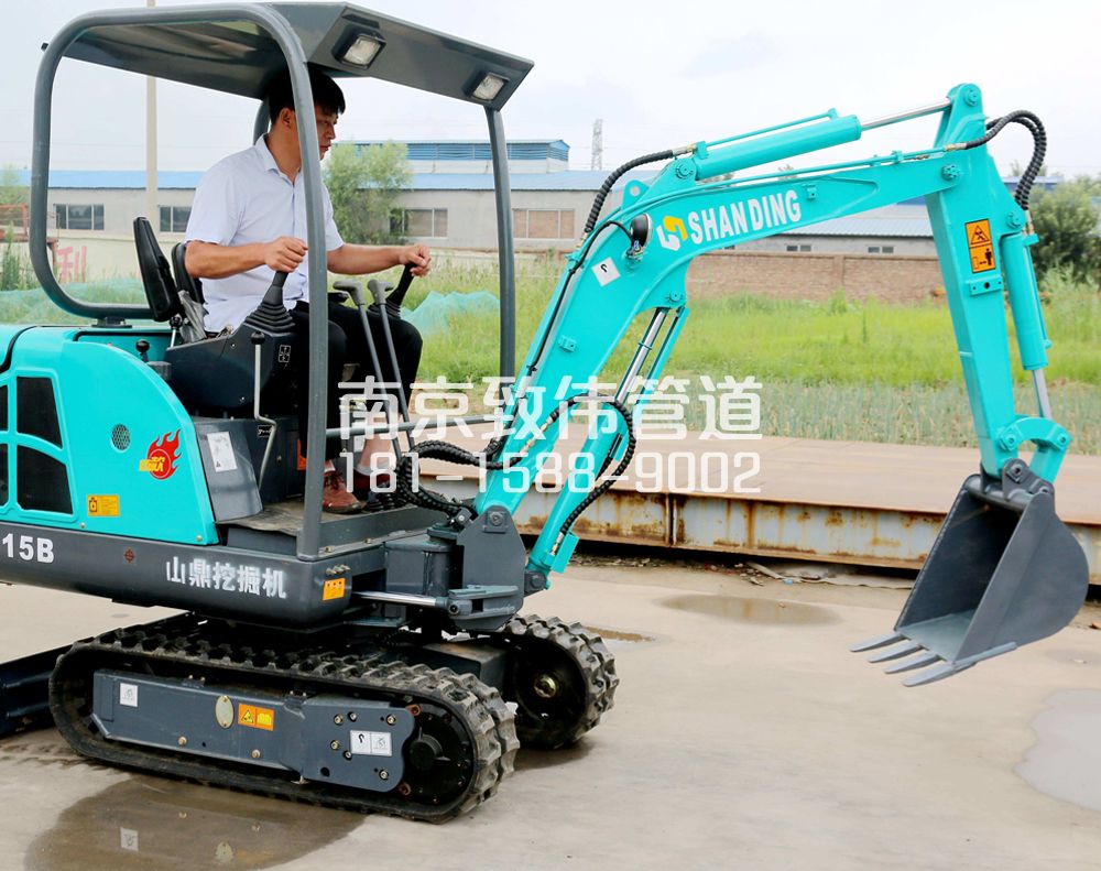 350北安门小型挖机