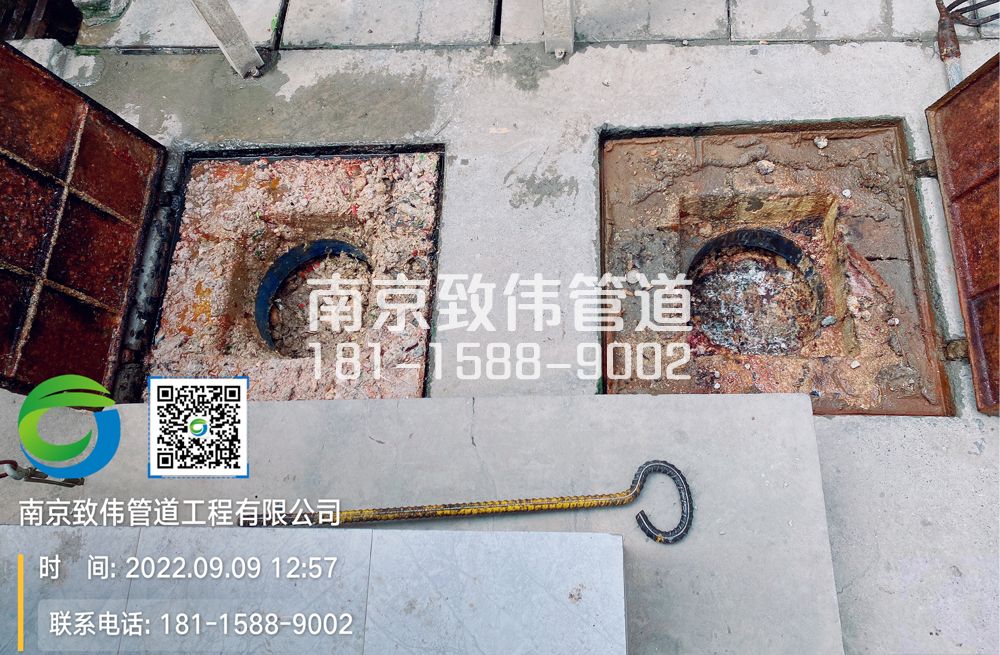 北安门工地食堂隔油池油污清理施工现场